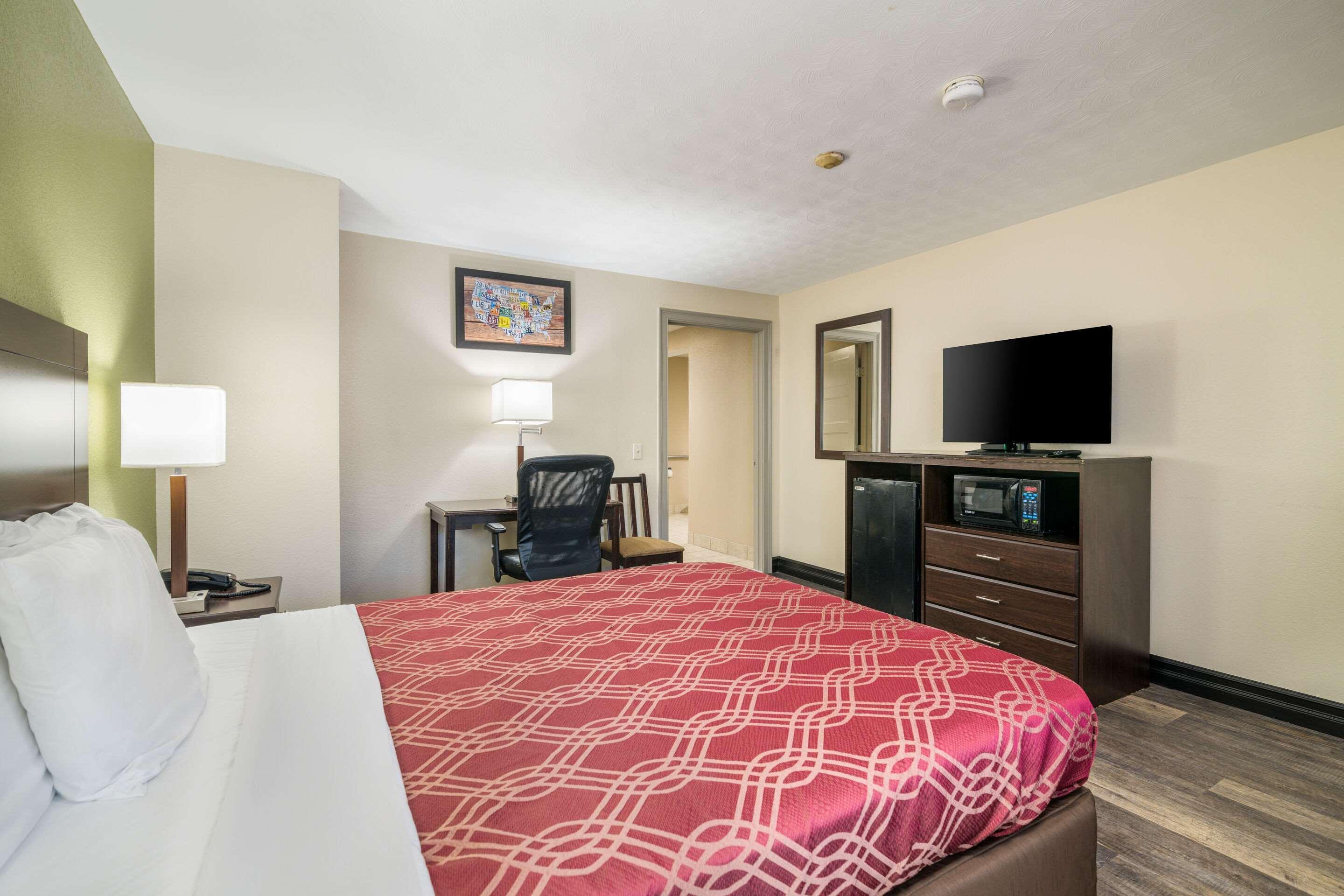 Econo Lodge Boston-Malden Exteriör bild
