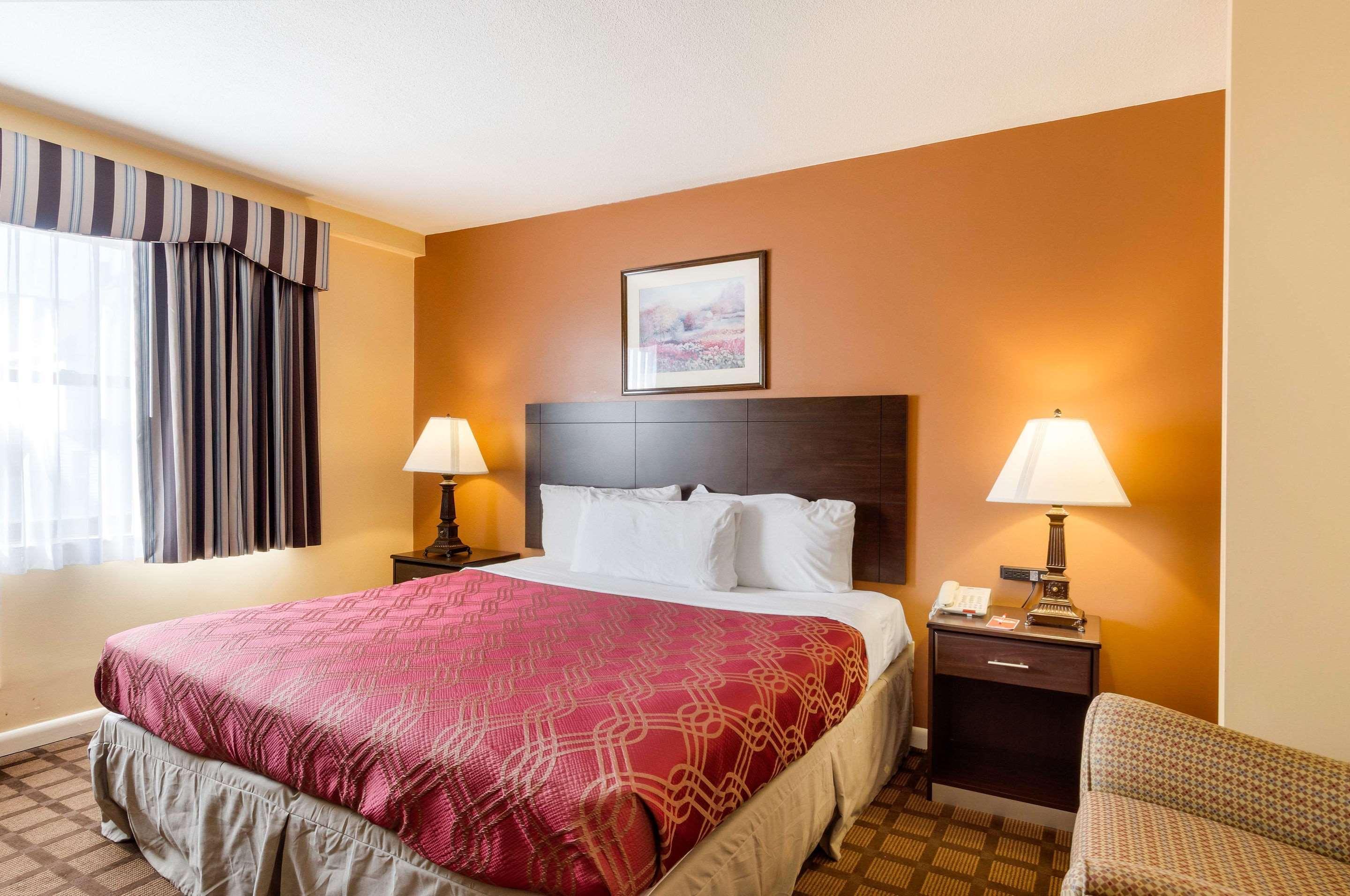 Econo Lodge Boston-Malden Exteriör bild