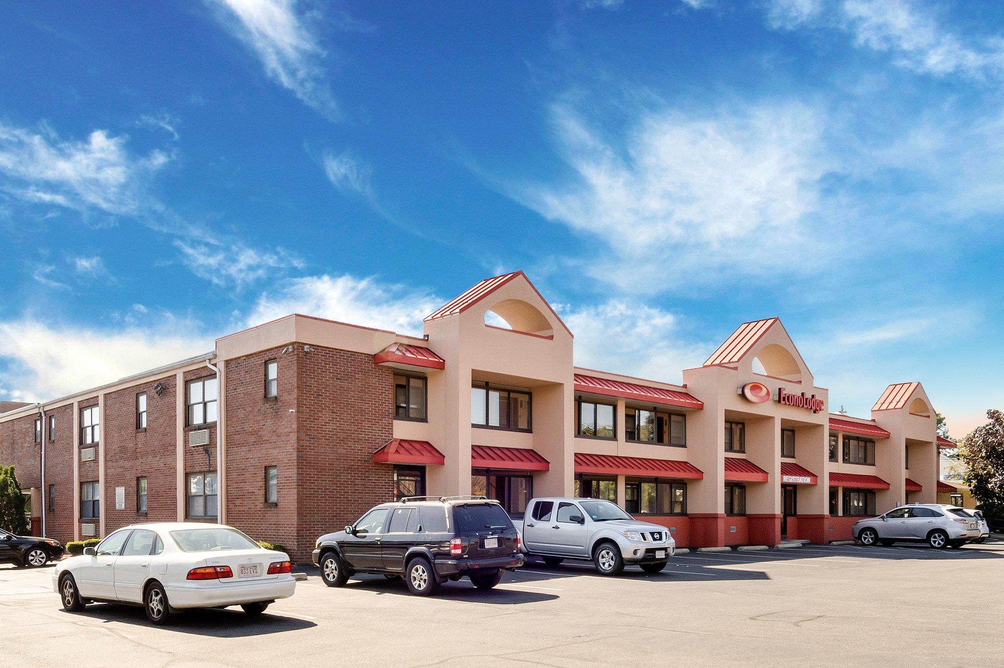 Econo Lodge Boston-Malden Exteriör bild